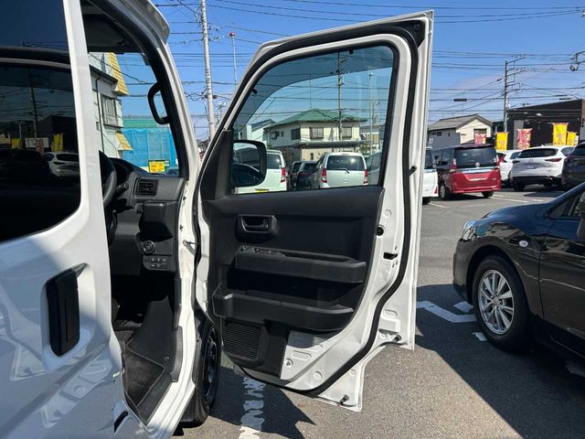 DAIHATSU HIJET CARGO 2023 Image 31