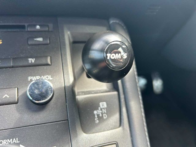 TOYOTA LEXUS CT200H 2011 Image 31