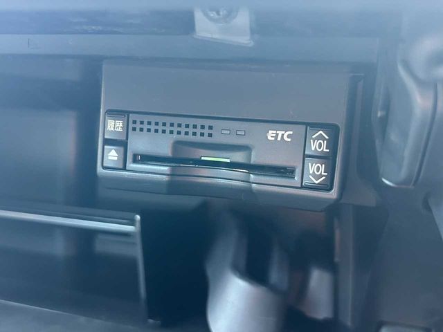 TOYOTA LEXUS CT200H 2011 Image 31