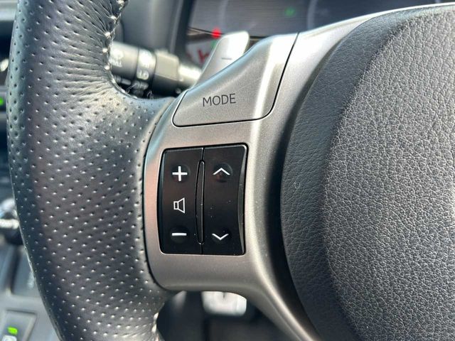 TOYOTA LEXUS CT200H 2011 Image 31