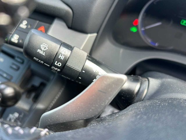 TOYOTA LEXUS CT200H 2011 Image 31