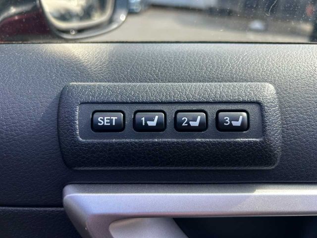 TOYOTA LEXUS CT200H 2011 Image 31