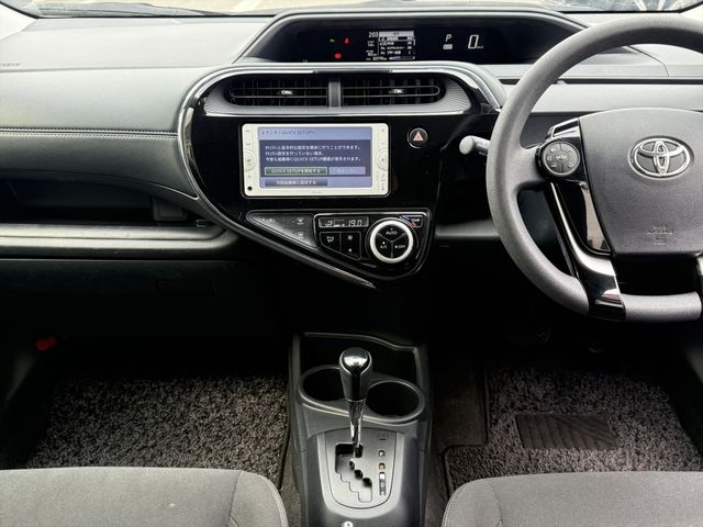 TOYOTA AQUA 2020 Image 31