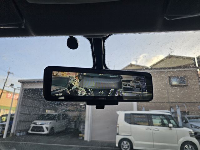 NISSAN SERENA  S-HYBRID 2017 Image 31