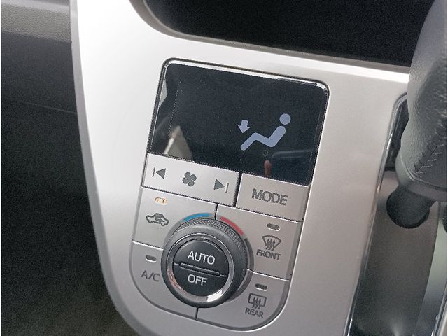 DAIHATSU CAST ACTIVA 4WD 2016 Image 31