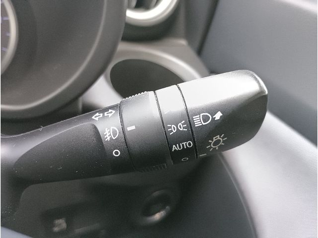 DAIHATSU CAST ACTIVA 4WD 2016 Image 31