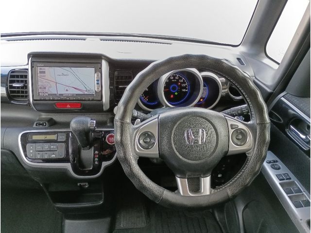 HONDA N BOX CUSTOM 2015 Image 31