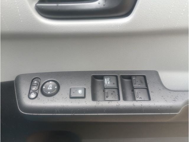 HONDA N-ONE E: 2025 Image 31