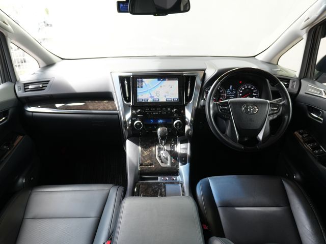 TOYOTA ALPHARD 2016 Image 31