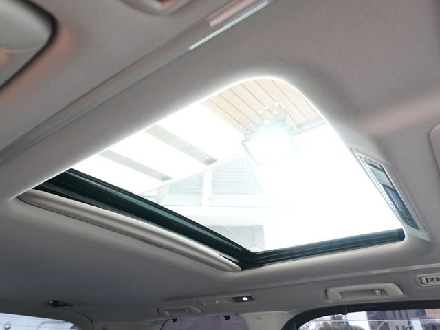 TOYOTA ALPHARD 2016 Image 31