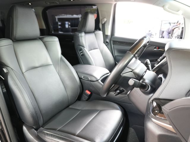 TOYOTA ALPHARD 2016 Image 31