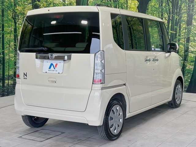 HONDA N BOX 2015 Image 31