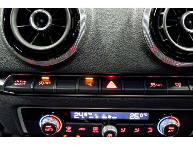 AUDI A3 SEDAN 2015 Image 31