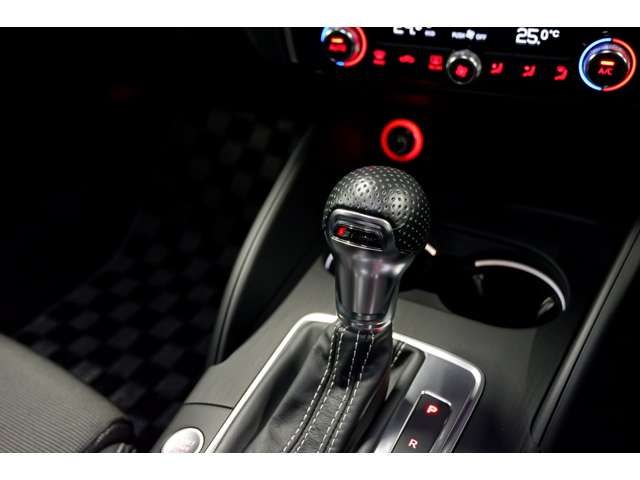 AUDI A3 SEDAN 2015 Image 31