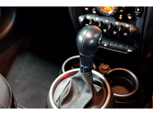 BMW MINI COOPER S CR 2012 Image 31