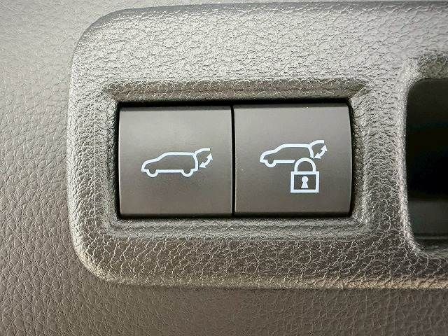 TOYOTA HARRIER 2WD 2021 Image 31