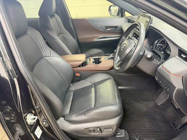 TOYOTA HARRIER 2WD 2021 Image 31