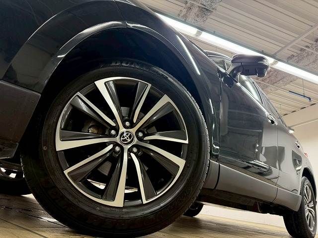 TOYOTA HARRIER 2WD 2021 Image 31