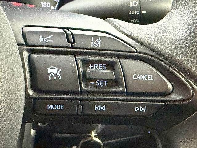 TOYOTA YARIS 2020 Image 31