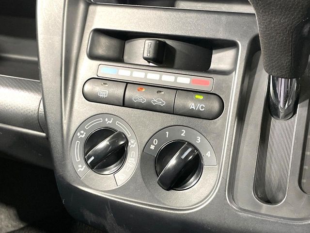 SUZUKI HUSTLER 2016 Image 31