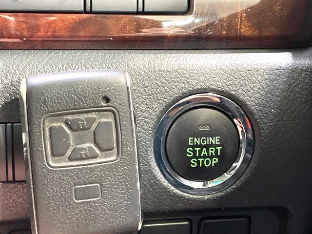 TOYOTA VELLFIRE 2012 Image 31