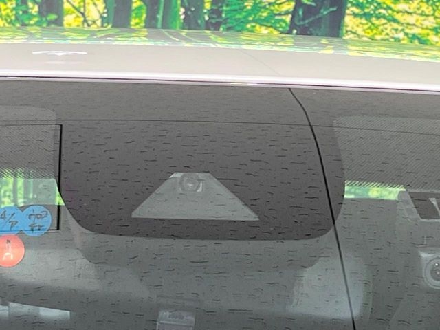 TOYOTA COROLLA SEDAN HYBRID 2019 Image 31