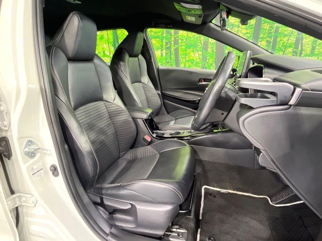 TOYOTA COROLLA SEDAN HYBRID 2019 Image 31