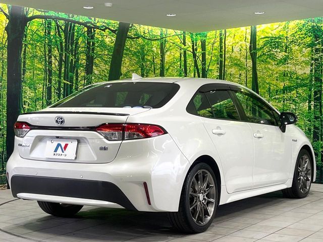 TOYOTA COROLLA SEDAN HYBRID 2019 Image 31