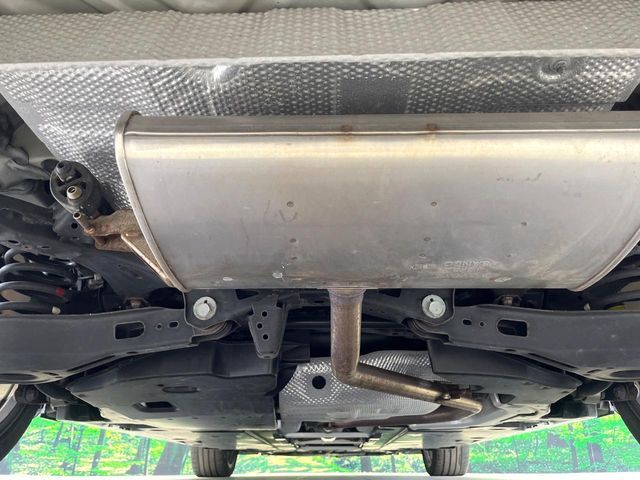 TOYOTA COROLLA SEDAN HYBRID 2019 Image 31