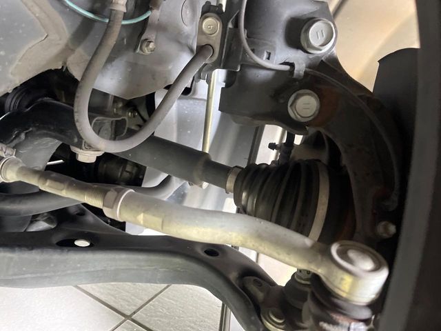 TOYOTA COROLLA SEDAN HYBRID 2019 Image 31