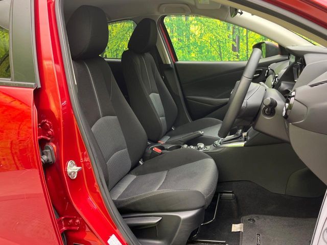 MAZDA DEMIO 2017 Image 31