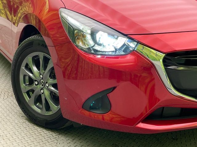 MAZDA DEMIO 2017 Image 31