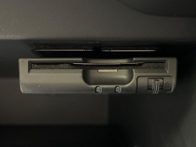 NISSAN NOTE 2017 Image 31