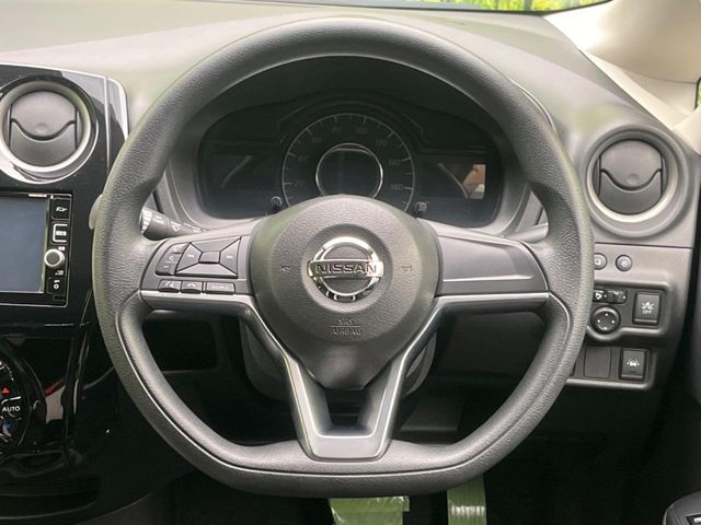 NISSAN NOTE 2017 Image 31