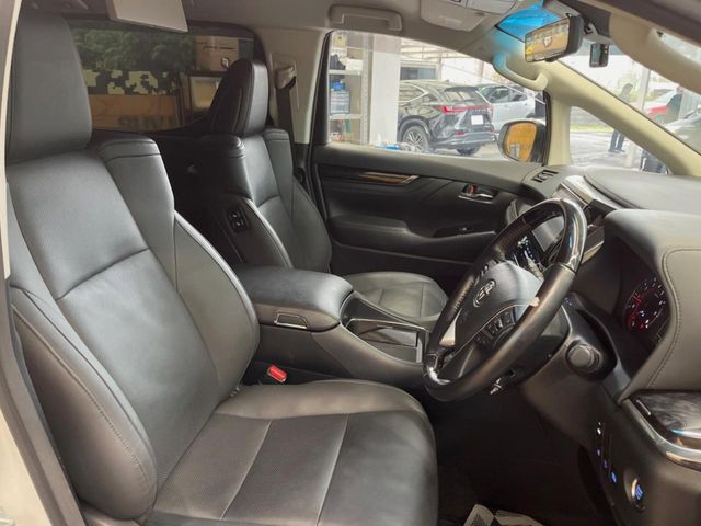 TOYOTA ALPHARD 2021 Image 31