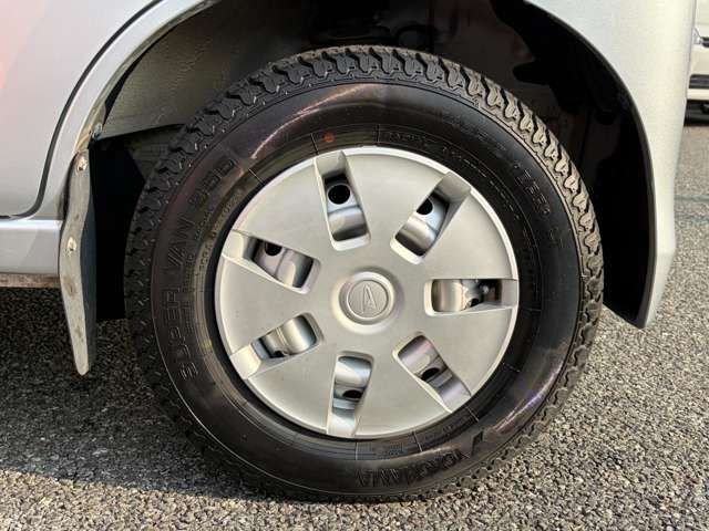 DAIHATSU HIJET CARGO 4WD 2012 Image 31