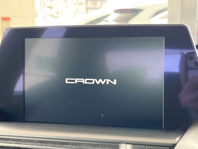 TOYOTA CROWN SEDAN HYBRID 2019 Image 31