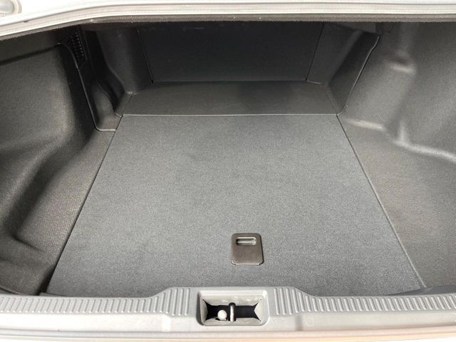 TOYOTA CROWN SEDAN HYBRID 2019 Image 31