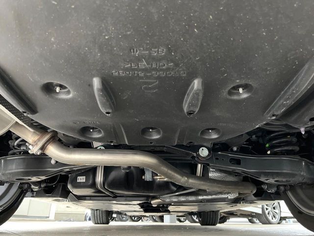 TOYOTA CAMRY HYBRID 2023 Image 31