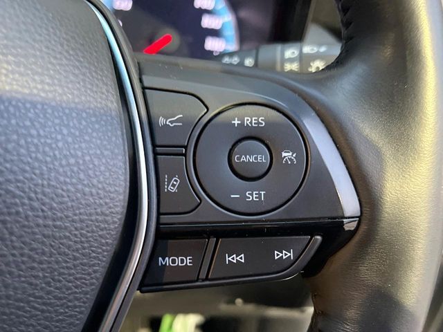 TOYOTA CROWN SEDAN HYBRID 2018 Image 31