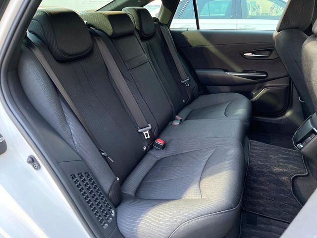 TOYOTA CROWN SEDAN HYBRID 2018 Image 31