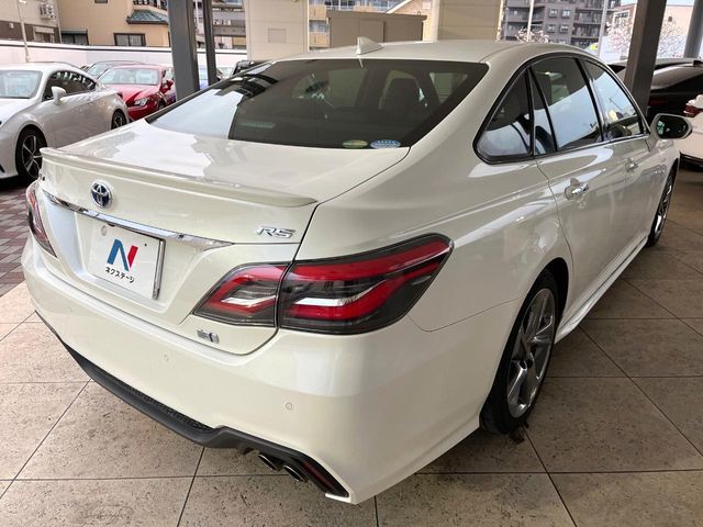 TOYOTA CROWN SEDAN HYBRID 2018 Image 31