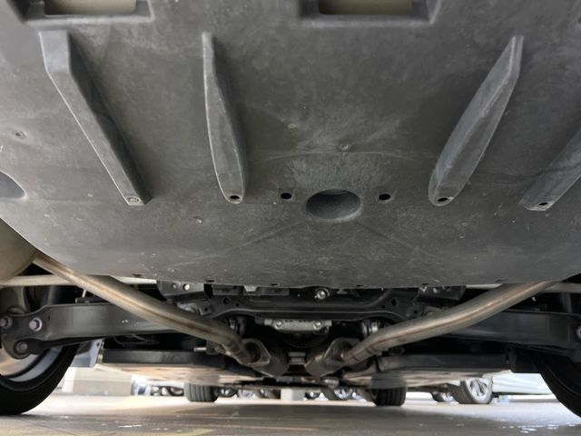 TOYOTA CROWN SEDAN HYBRID 2018 Image 31