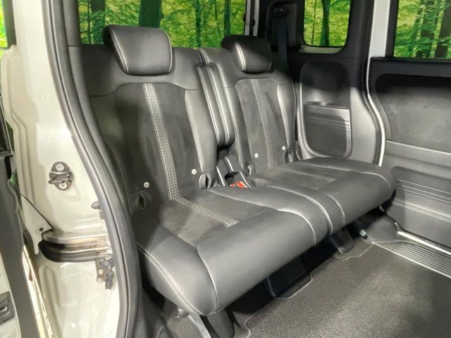 HONDA N BOX CUSTOM 2021 Image 31