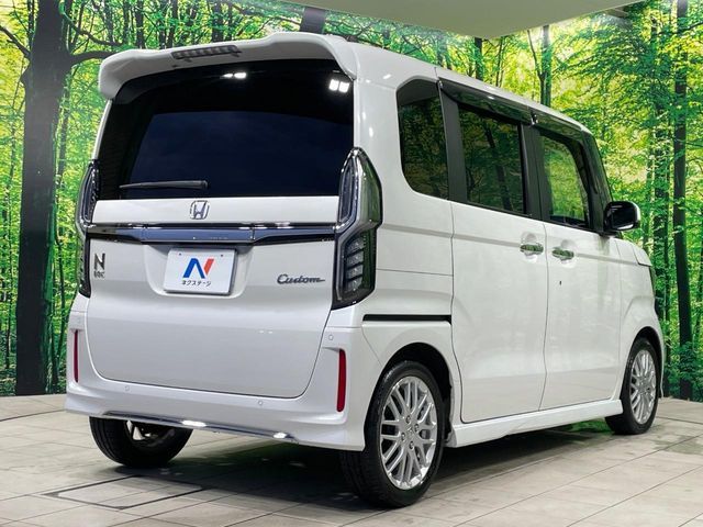 HONDA N BOX CUSTOM 2021 Image 31
