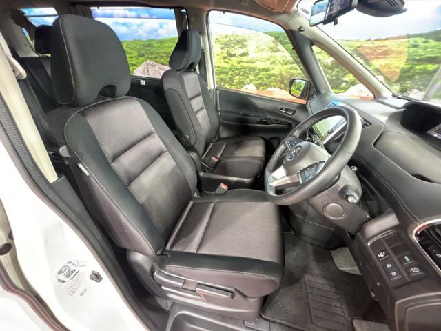 NISSAN SERENA  S-HYBRID 2017 Image 31
