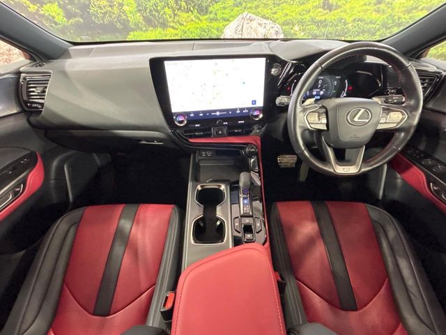 TOYOTA LEXUS NX350H 2022 Image 31