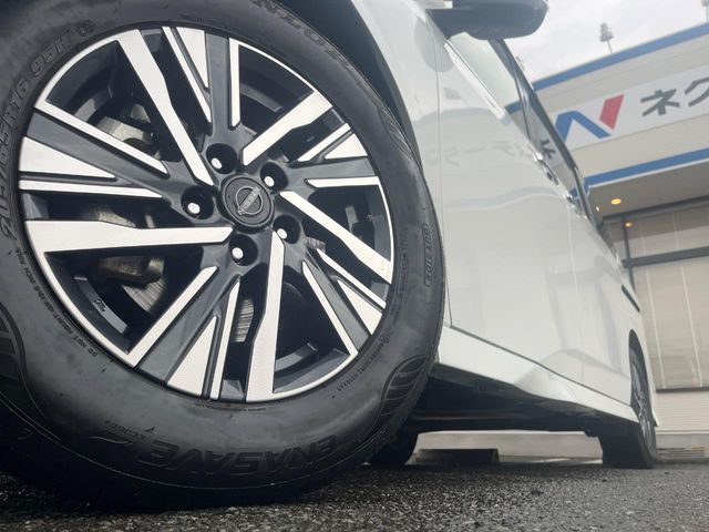 NISSAN SERENA  WG 2023 Image 31