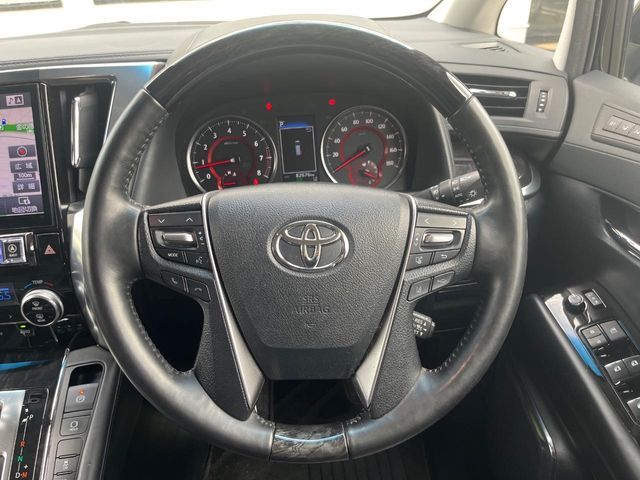 TOYOTA VELLFIRE 2019 Image 31
