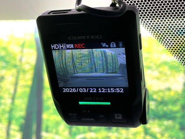 TOYOTA C-HR 2018 Image 31